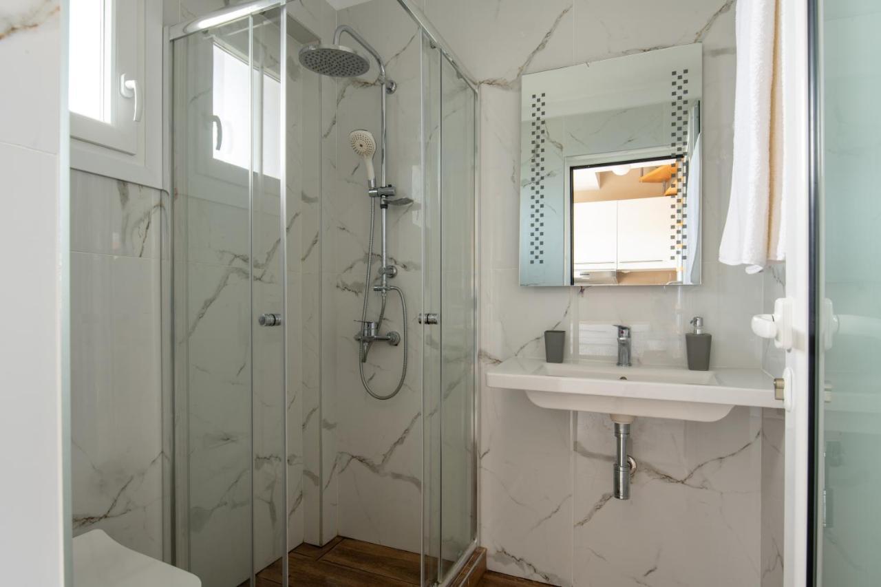 Sithonia Suites Luxury 2 Beds Studio, Semi-Ground Floor نيكيتي المظهر الخارجي الصورة